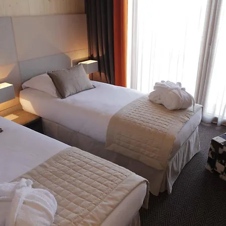 L'aiguille Grive Hotel