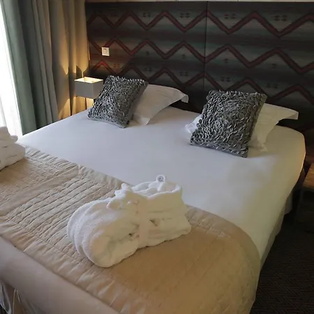 Hotel L'aiguille Grive 4*
