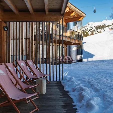 Hotel L'aiguille Grive 4*
