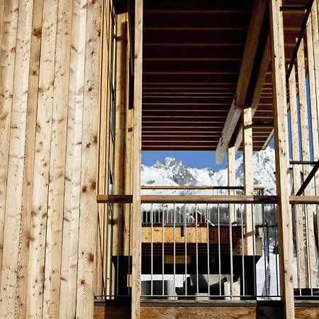 L'aiguille Grive Hotel